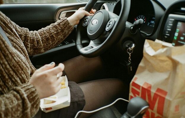 The Commuter’s Guide to Eating on the Go Without Ruining Your Car’s Interior The Commuter’s Guide to Eating on the Go Without Ruining Your Car’s Interior